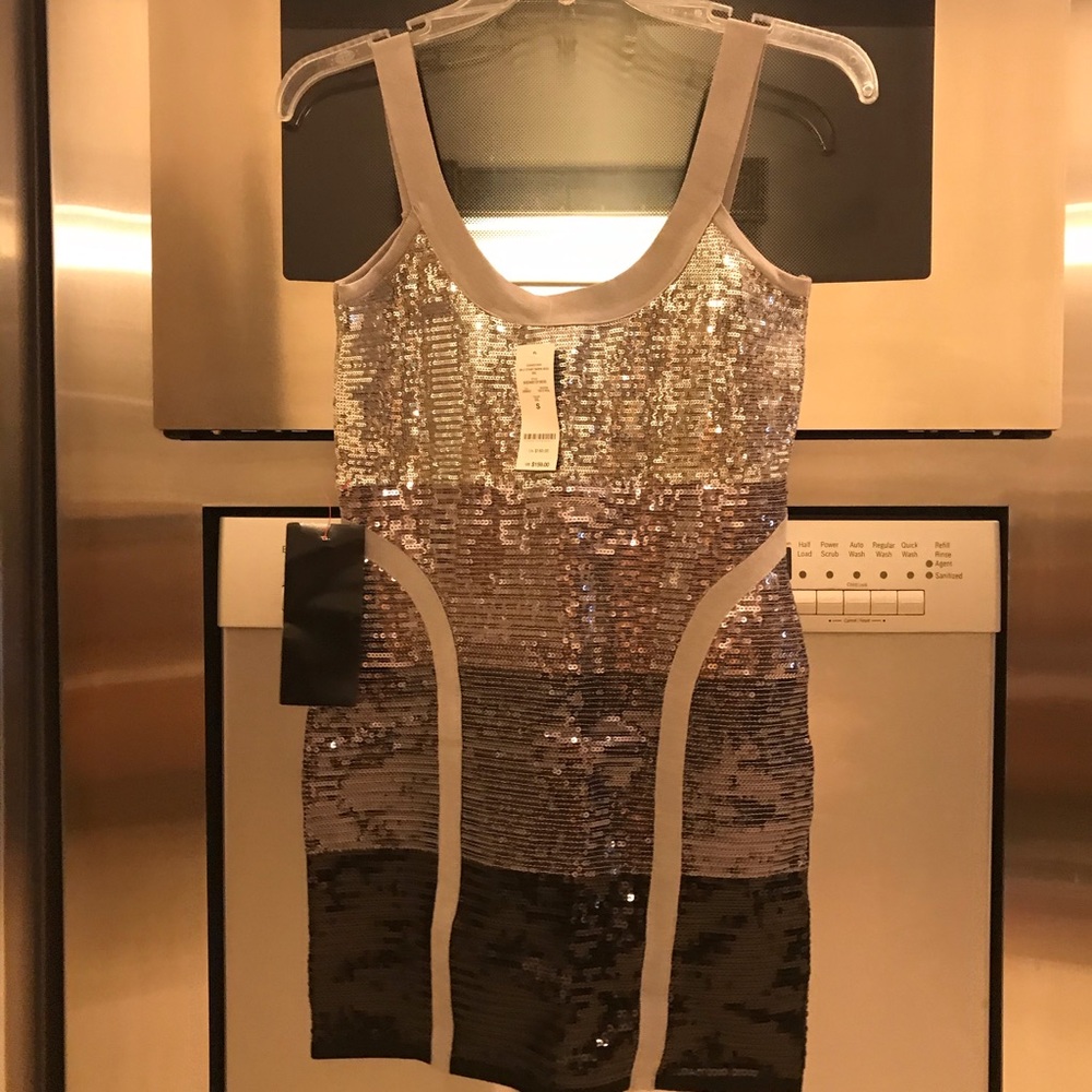 NWT Bebe  sequence dress small